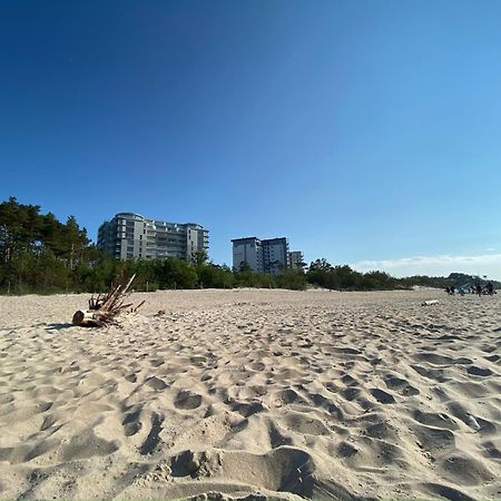 Sea Breeze Apartment Dziwnowek Bagian luar foto